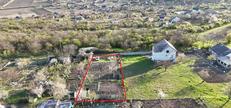 DE VÂNZARE TEREN AGRICOL — 6 ARI Merenii Noi  3