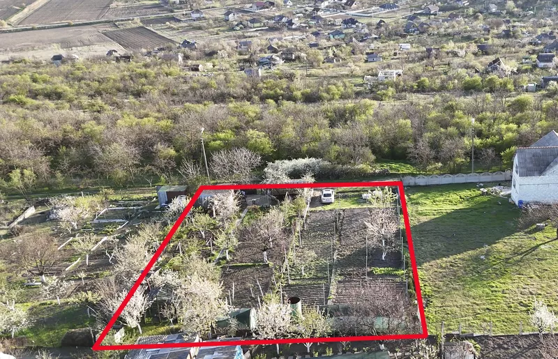 teren de vilă de 12 ari cu casă. дачный участок 12 соток с домом 8